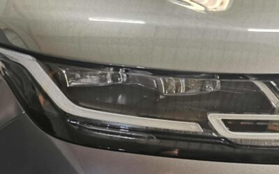 land-rover_range-rover-velar-30l-d300-bva_se-r-dynamic_32