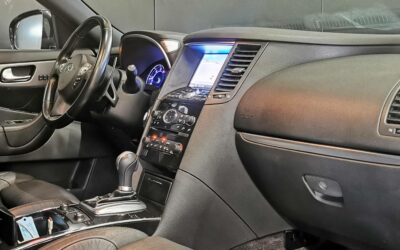 infiniti_fx30d-30d-v6_gt-premium-a_41