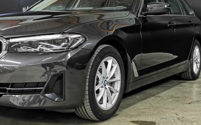 bmw_touring-520d-twinpower-turbo-190-ch-bva8_business-design_13
