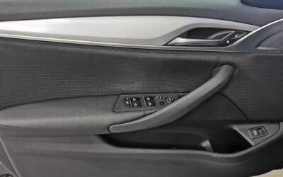 bmw_touring-520d-twinpower-turbo-190-ch-bva8_business-design_19
