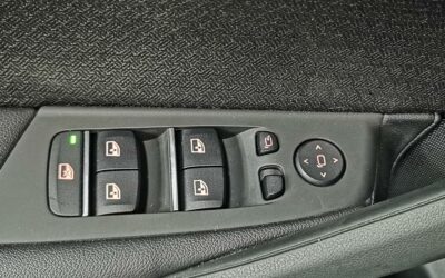 bmw_touring-520d-twinpower-turbo-190-ch-bva8_business-design_21