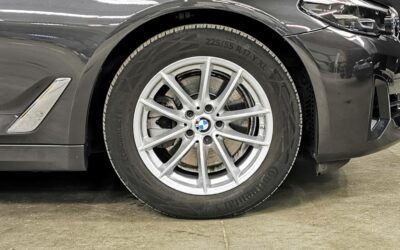 bmw_touring-520d-twinpower-turbo-190-ch-bva8_business-design_54