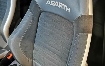 abarth_595c-14-turbo-16v-t-jet-180-ch-bvm5_competizione_22