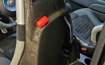 abarth_595c-14-turbo-16v-t-jet-180-ch-bvm5_competizione_28