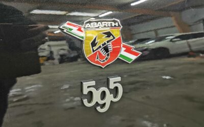 abarth_595c-14-turbo-16v-t-jet-180-ch-bvm5_competizione_32
