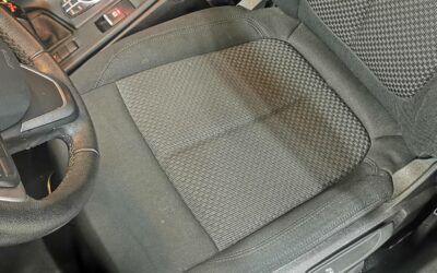 bmw_x1-sdrive-16d-116-ch-dkg7_business-design_23