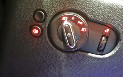 mini_hatch-3-portes-cooper-136-ch_edition-blackfriars_48