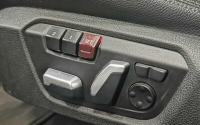 bmw_320i-184-ch_luxury-a_38
