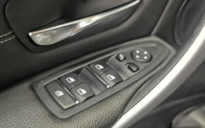 bmw_320i-184-ch_luxury-a_39