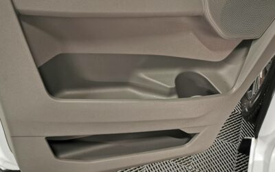 ford_transit-custom-kombi-n1-320-l2h1-20-ecoblue-136-ch-bva8_trend_23