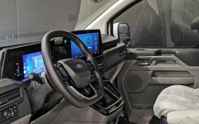 ford_transit-custom-kombi-n1-320-l2h1-20-ecoblue-136-ch-bva8_trend_24