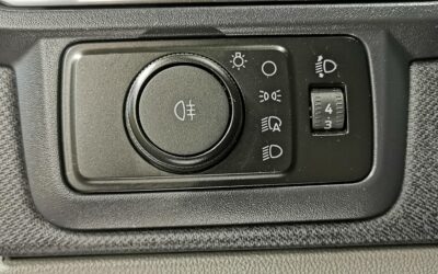 ford_transit-custom-kombi-n1-320-l2h1-20-ecoblue-136-ch-bva8_trend_33