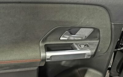 mercedes_glb-200-d-8g-dct_amg-line_25