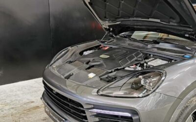porsche_cayenne-e-hybrid-30-v6-462-ch-tiptronic-bva_56