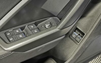 audi_q3-45-tfsie-245-ch-s-tronic-6_s-line_21