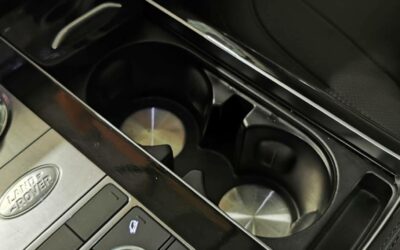 land-rover_range-rover-mark-vii-lwb-sdv8-44l-339ch_vogue_30