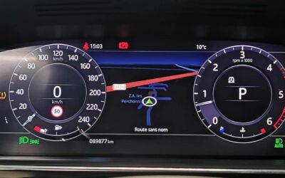 land-rover_range-rover-mark-vii-lwb-sdv8-44l-339ch_vogue_45