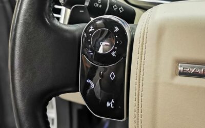 land-rover_range-rover-mark-vii-lwb-sdv8-44l-339ch_vogue_48