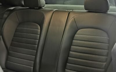 mercedes_classe-c-coupe-200-9g-tronic_amg-line_35