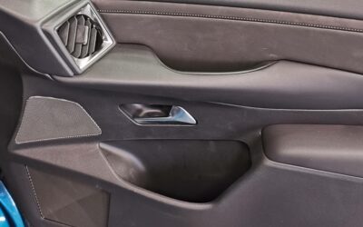 ds_ds3-crossback-puretech-155-eat8_grand-chic_47