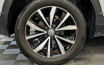 volkswagen_t-roc-10-tsi-110-startstop-bvm6_lounge_18