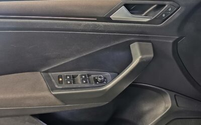 volkswagen_t-roc-10-tsi-110-startstop-bvm6_lounge_19