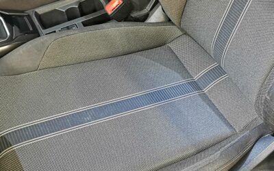 volkswagen_t-roc-10-tsi-110-startstop-bvm6_lounge_24