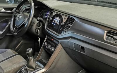 volkswagen_t-roc-10-tsi-110-startstop-bvm6_lounge_38