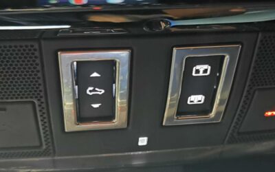 land-rover_range-rover-velar-30l-d300-bva_se-r-dynamic_48