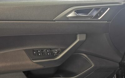 volkswagen_polo-10-tsi-95-ss-bvm5_r-line_22
