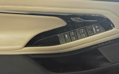 land-rover_range-rover-evoque-mark-iii-p200-flexfuel-mhev-awd-bva9_r-dynamic-autobiography_23