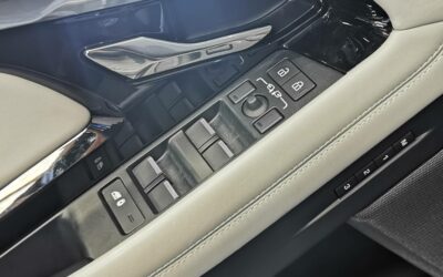 land-rover_range-rover-evoque-mark-iii-p200-flexfuel-mhev-awd-bva9_r-dynamic-autobiography_24