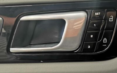 porsche_cayenne-e-hybrid-30-v6-462-ch-tiptronic-bva_19