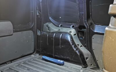volkswagen-utilitaires_caddy-cargo-20-tdi-122-dsg7_business-1st-edition_25