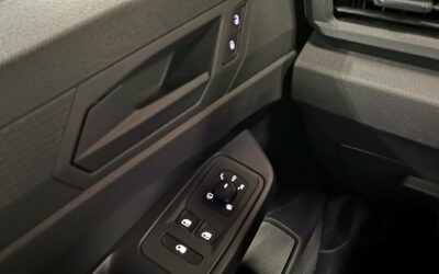 volkswagen-utilitaires_caddy-cargo-20-tdi-122-dsg7_business-1st-edition_38
