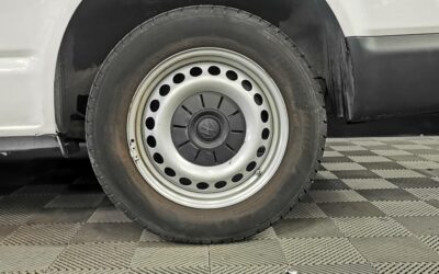 volkswagen-utilitaires_transporter-61-van-l1h1-20-tdi-110-bvm5_business_17