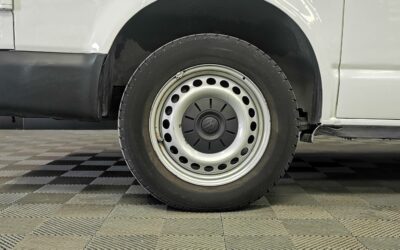 volkswagen-utilitaires_transporter-61-van-l1h1-20-tdi-110-bvm5_business_20