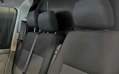 volkswagen-utilitaires_transporter-61-van-l1h1-20-tdi-110-bvm5_business_24