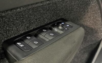 volvo_xc40-b3-163-ch-dct7_ultimate_29