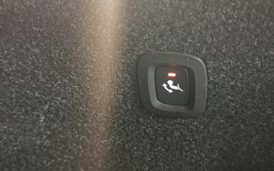 volvo_xc40-b3-163-ch-dct7_ultimate_52