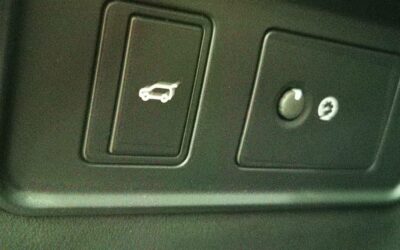 land-rover_range-rover-evoque-d180-awd-bva9_r-dynamic-se_48