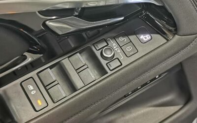 land-rover_range-rover-evoque-d180-awd-bva9_r-dynamic-se_50
