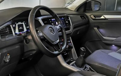 volkswagen_t-roc-20-tdi-115-startstop-bvm6_active_11