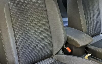 volkswagen_t-roc-20-tdi-115-startstop-bvm6_active_17