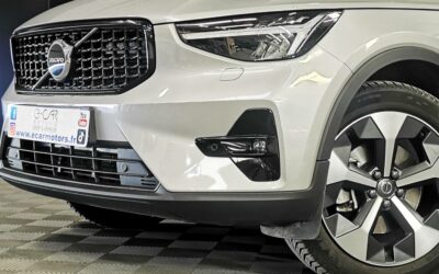 volvo_xc40-b3-163-ch-dct7_ultimate_2