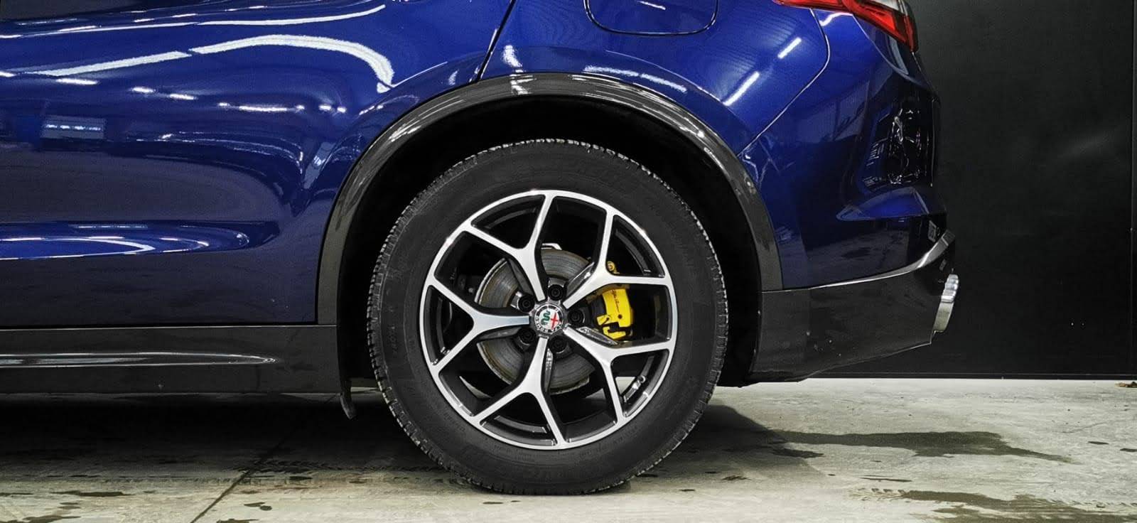 alfa-romeo_stelvio-22-160-ch-at8_super_43