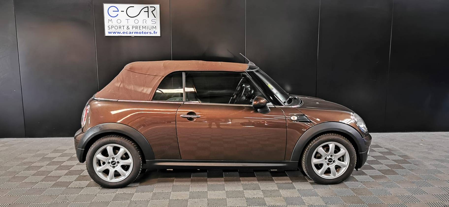 mini_cabriolet-16i-120_cooper-pack-chili_10