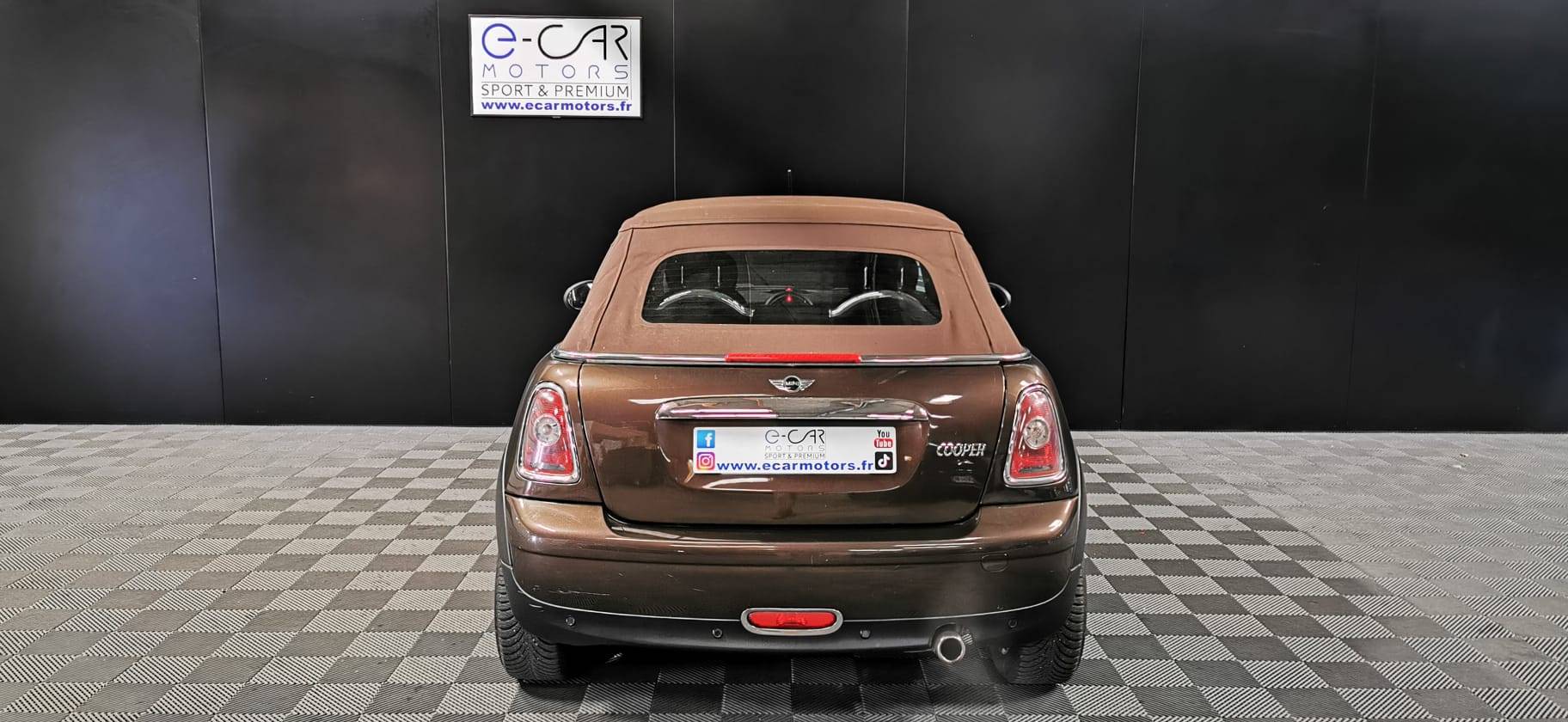mini_cabriolet-16i-120_cooper-pack-chili_15