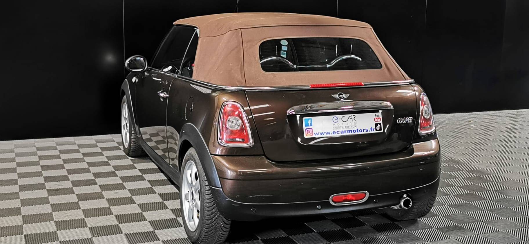 mini_cabriolet-16i-120_cooper-pack-chili_26