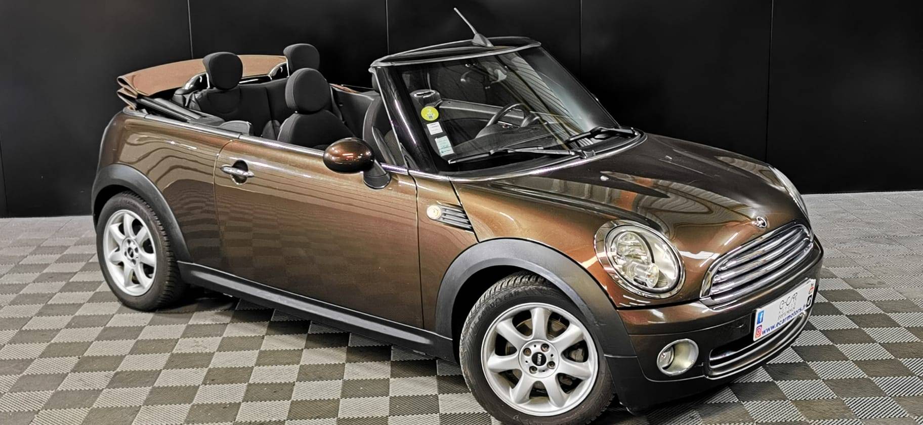 mini_cabriolet-16i-120_cooper-pack-chili_8